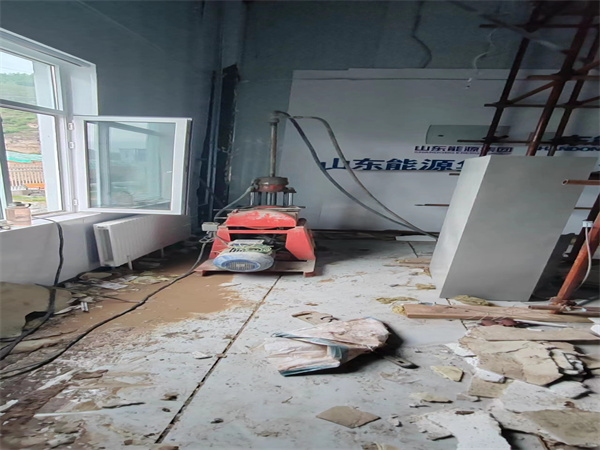 临城地基基础下沉墙体裂缝加固注浆顶升施工